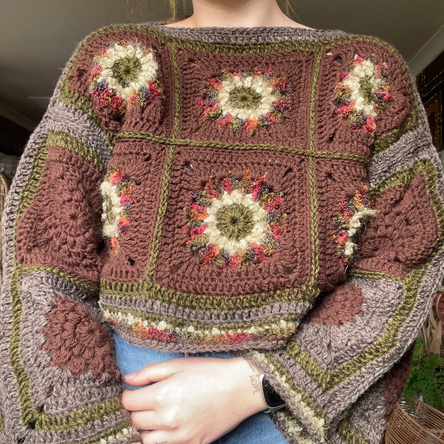 Cropped Flower Jumper