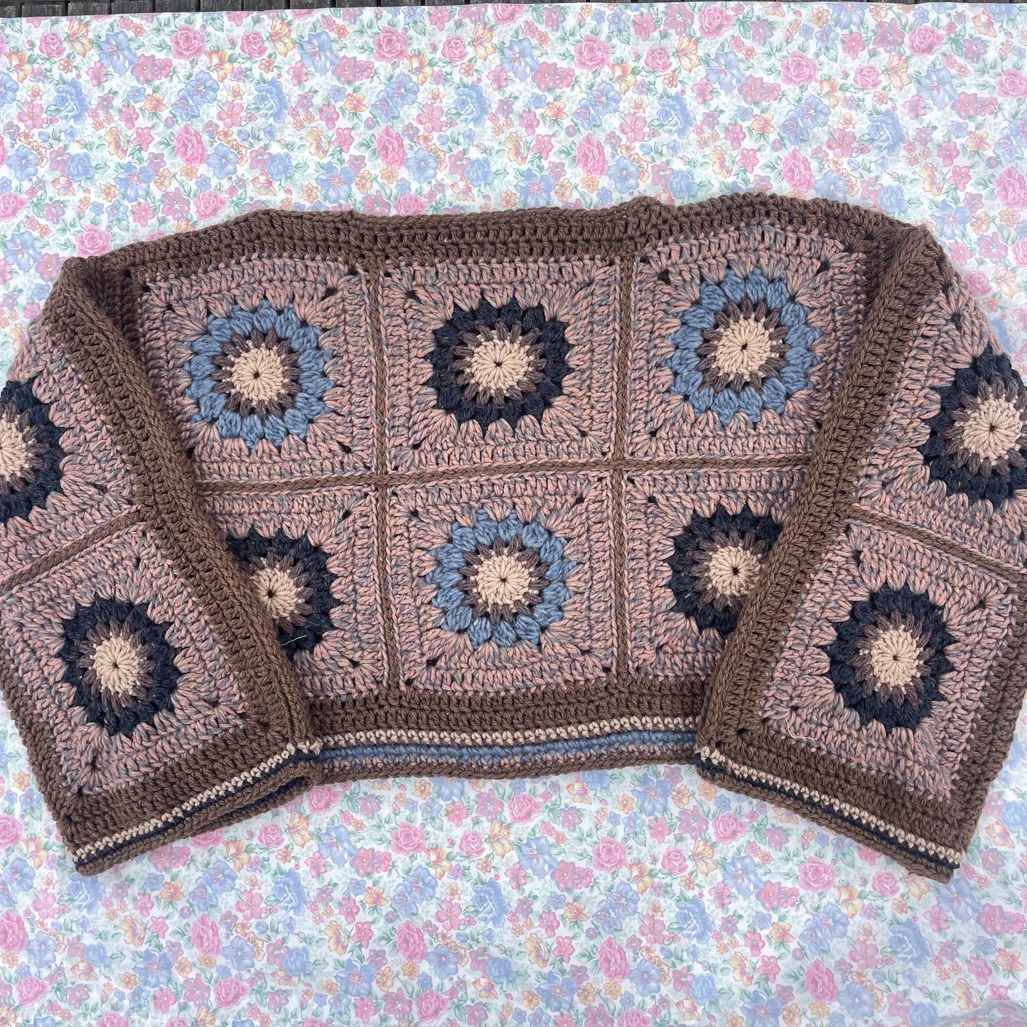 Cropped crochet flower sweater